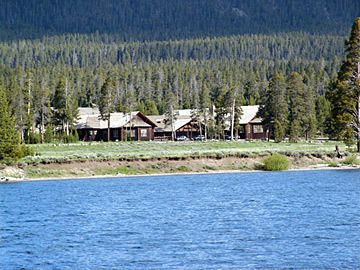 Lake Lodge Luaran gambar